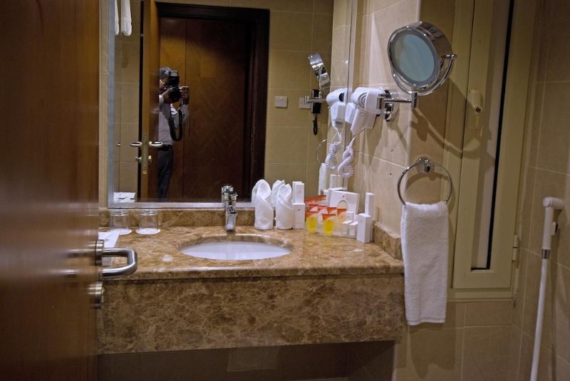 אל-מדינה Al Qibla Hotel מראה חיצוני תמונה